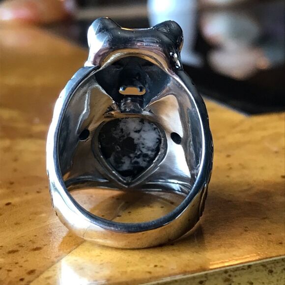 White Buffalo Turquoise Sterling Silver Bear Ring Size 10 - Picture 7 of 10
